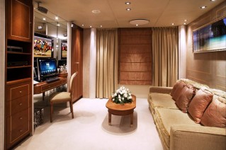 MOONLIGHT II -  VIP Office